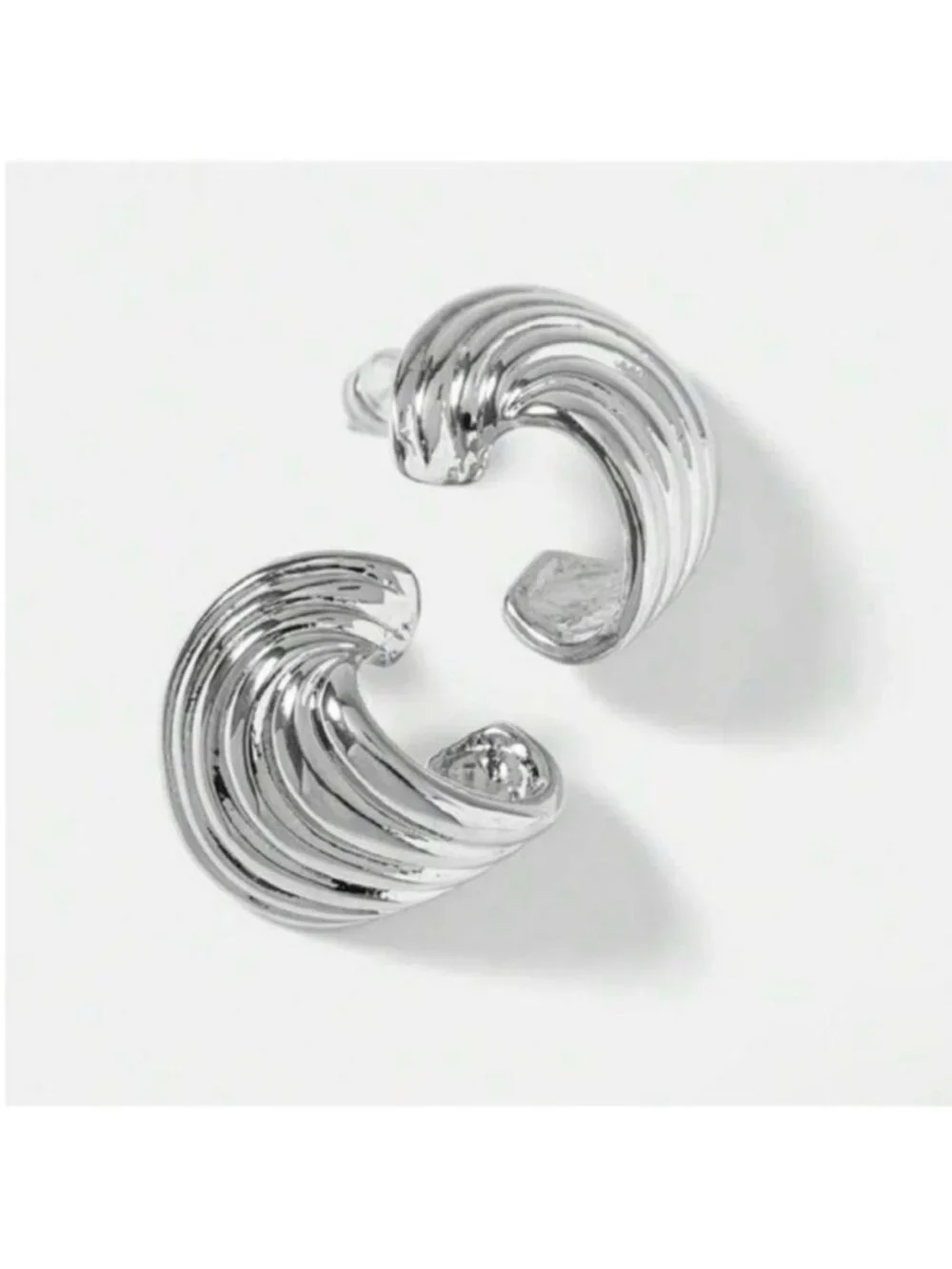 New! Anthropologie Silver Spiral Wave Hoop Earrings (1057)